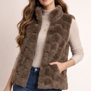 Via Spiga Faux Fur Vest Brown Plush Zip Front Winter Layering Medium
